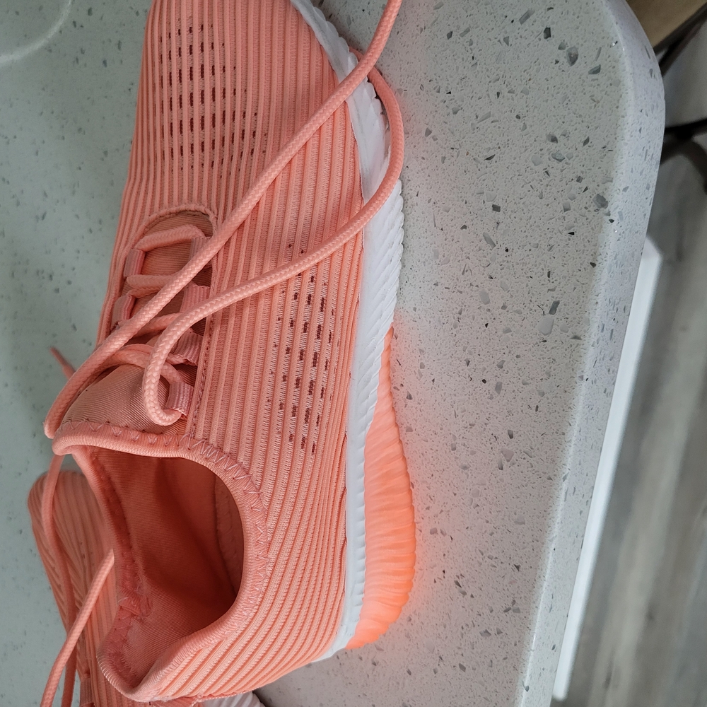 Cupid Women's Sneakers - Coral and White